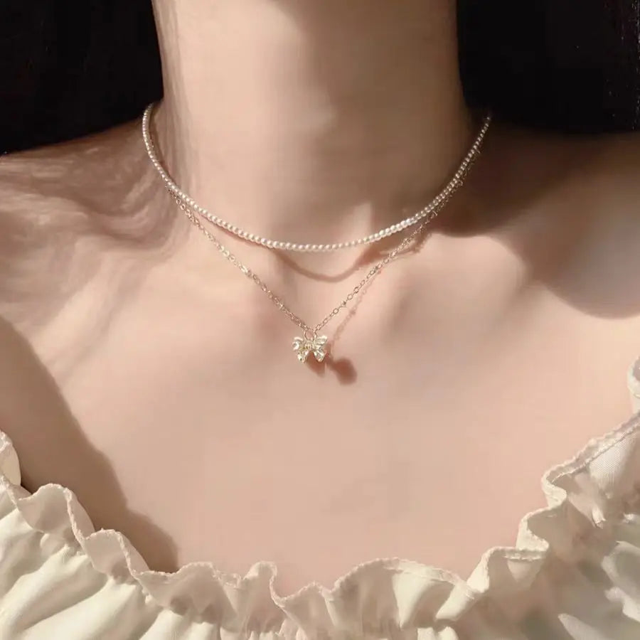 Sparkle Bow — Gold Necklace