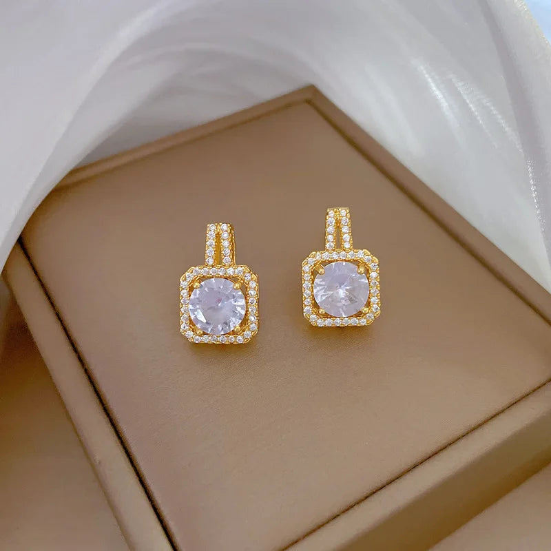 Royal Halo — Necklace & Earring Set